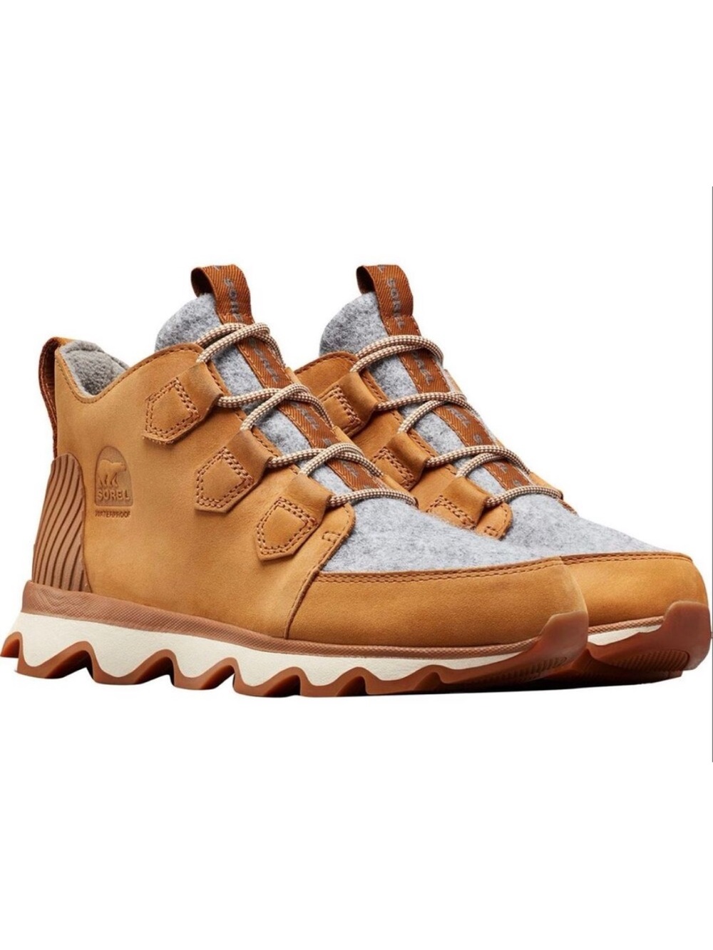 Sorel Kinetic Caribou Women's Lace-Up Boots Size 6.5